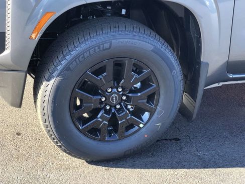 New 2026 Nissan Frontier SV w/ SV Convenience Package AWD/4WD image 10