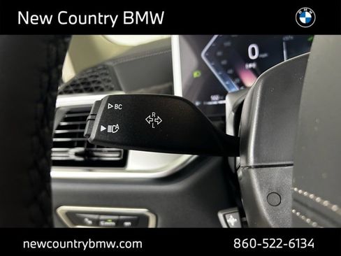 New 2026 BMW X7 xDrive40i w/ Premium Package image 19