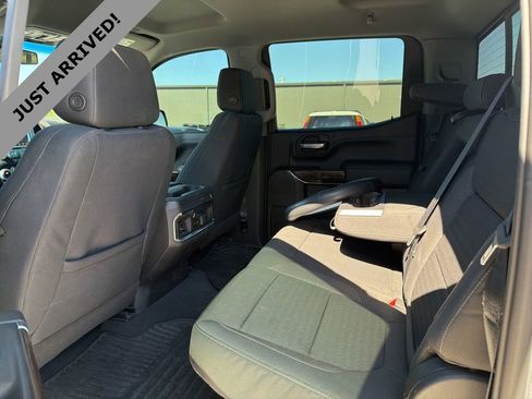 Used 2021 GMC Sierra 1500 Elevation w/ Preferred Package image 9