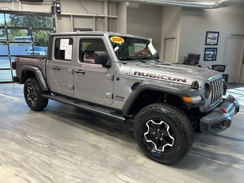 Used 2020 Jeep Gladiator Rubicon w/ Dual Top Group image 30