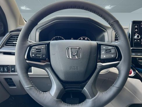 New 2026 Honda Odyssey Elite image 15