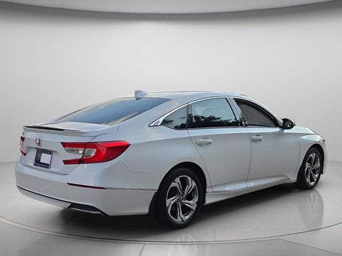 Used 2018 Honda Accord EX-L image 7