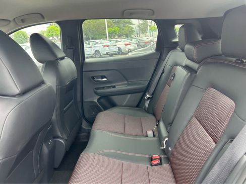 New 2026 Nissan Kicks SR FWD image 9