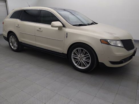 Used 2014 Lincoln MKT AWD w/ Equipment Group 201A image 11