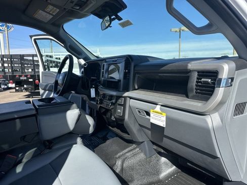 New 2025 Ford F550 4x4 Crew Cab Super Duty image 39