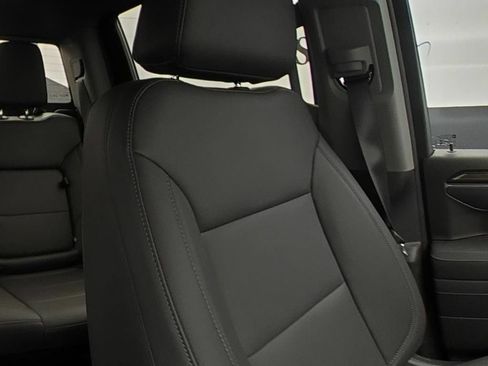 Used 2026 Chevrolet Silverado 1500 LT AWD/4WD image 11