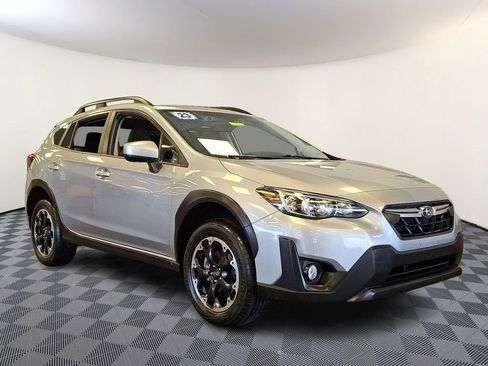 Used 2023 Subaru Crosstrek 2.0i Premium image 1