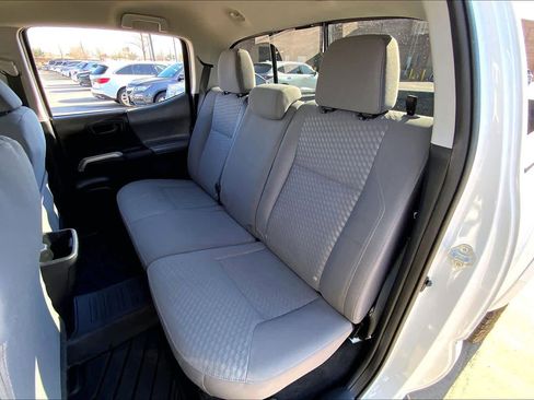 Used 2021 Toyota Tacoma SR5 image 19