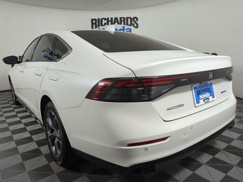 Certified 2024 Honda Accord EX-L image 2