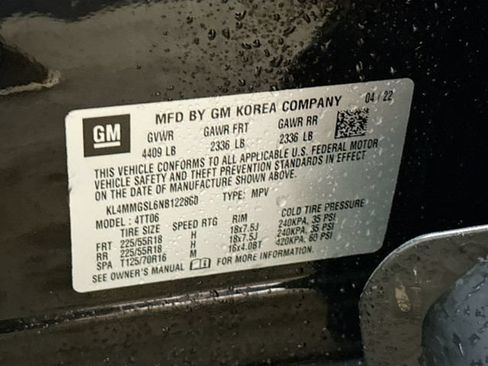 Used 2022 Buick Encore GX Essence w/ Advanced Technology Package AWD/4WD image 32