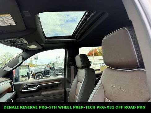 New 2026 GMC Sierra 3500 Denali w/ Denali Reserve Package image 12
