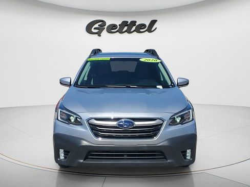 Used 2020 Subaru Outback Premium image 16