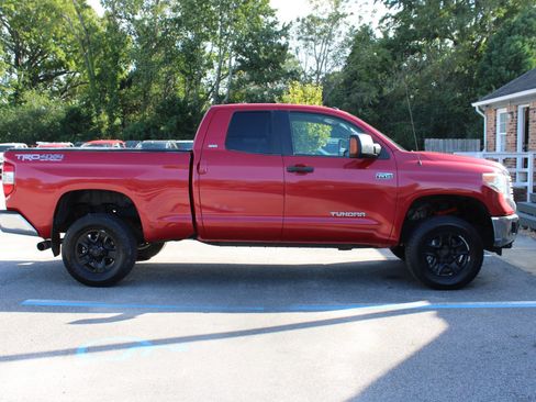 Used 2014 Toyota Tundra SR5 image 9