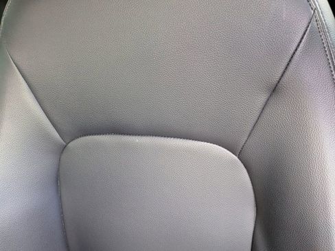 Used 2020 Jaguar F-PACE Premium image 14