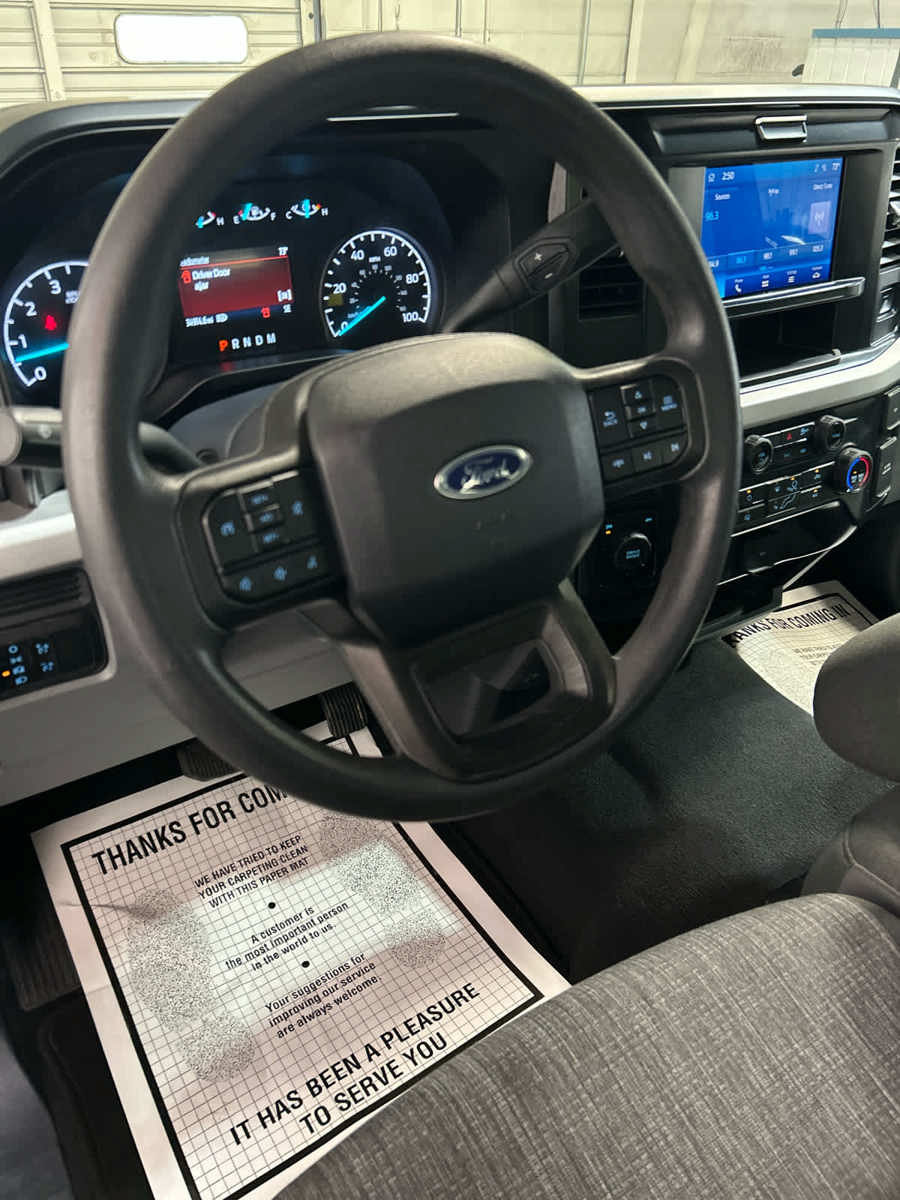 Used 2025 Ford F250 XLT AWD/4WD image 24