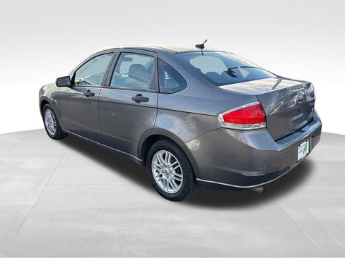 Used 2009 Ford Focus SE image 6