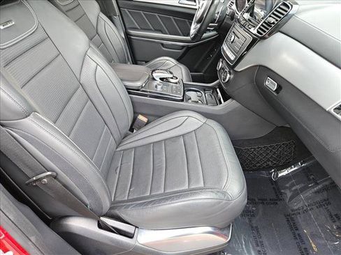 Used 2017 Mercedes-Benz GLS 63 AMG 4MATIC image 27