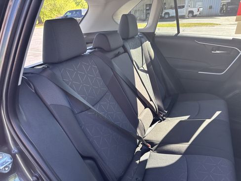 New 2025 Toyota RAV4 XLE w/ Convenience Package FWD image 28
