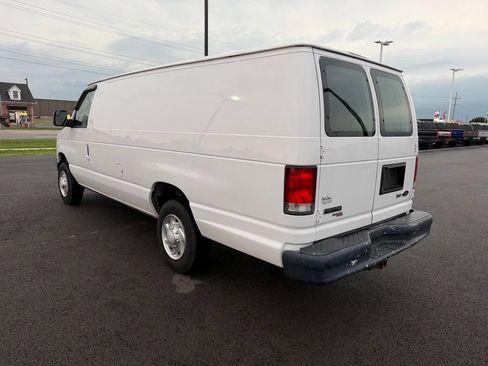 Used 2014 Ford E-150 and Econoline 150 Extended RWD image 10