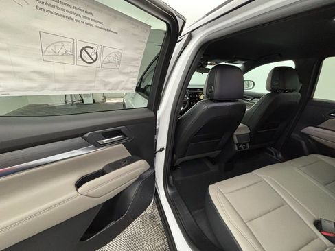 New 2026 GMC Terrain Elevation w/ Elevation Premium Package image 39