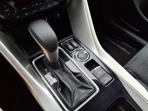 Used 2025 Mitsubishi Eclipse Cross SE image 20