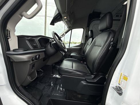 Used 2023 Ford Transit 250 Medium Roof RWD image 11