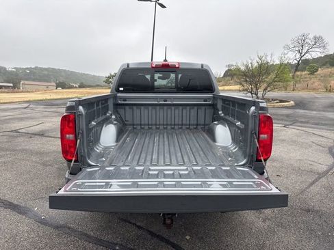 Used 2021 Chevrolet Colorado LT w/ Safety Package image 7