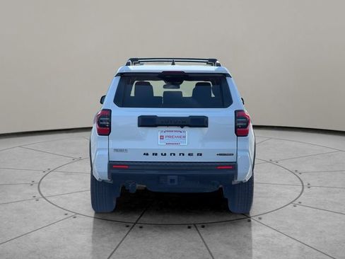 Certified 2025 Toyota 4Runner TRD Off-Road AWD/4WD image 5