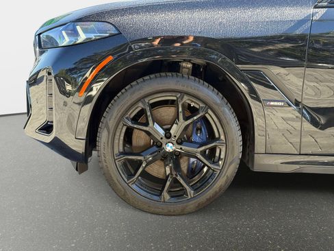 Used 2024 BMW X6 M60i AWD/4WD image 12