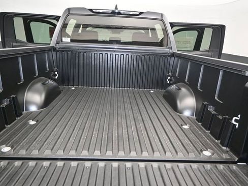 New 2026 Toyota Tundra SR5 w/ SR5 Convenience Package AWD/4WD image 13