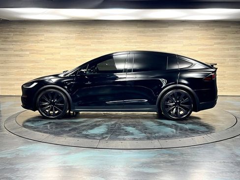 Used 2024 Tesla Model X AWD/4WD image 24