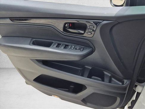 Used 2024 Honda Odyssey Touring image 12