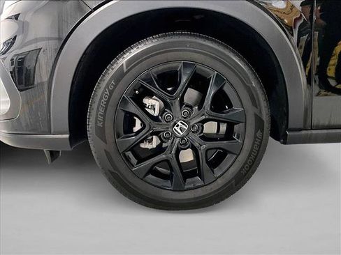 Used 2025 Honda HR-V Sport image 10