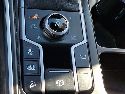 Certified 2023 Kia Sorento X-Line EX image 26