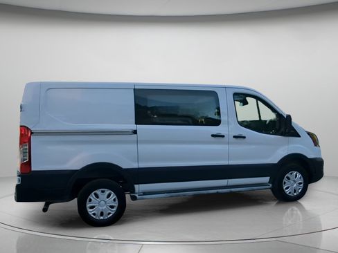 Certified 2025 Ford Transit 250 Low Roof w/ Exterior Upgrade Package RWD image 30