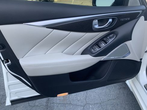 Used 2023 INFINITI Q50 Sensory RWD image 12
