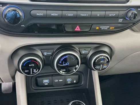 New 2026 Hyundai Venue SEL FWD image 13