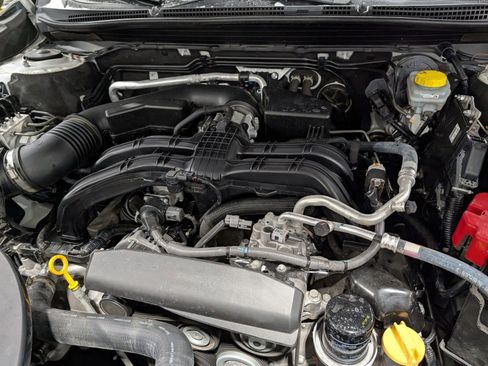 Used 2023 Subaru Outback Touring image 33