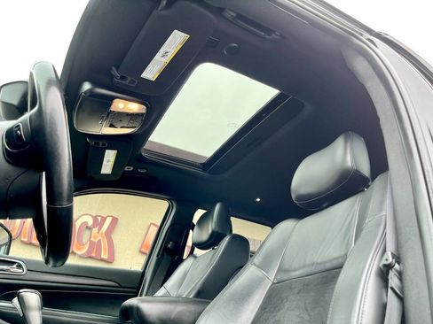 Used 2018 Jeep Grand Cherokee Altitude image 13