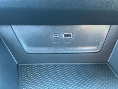 New 2026 Chevrolet Equinox LT w/ Convenience Package II image 18