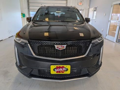 Used 2024 Cadillac XT6 Sport AWD/4WD image 8