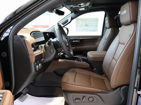 New 2026 Chevrolet Tahoe High Country image 14