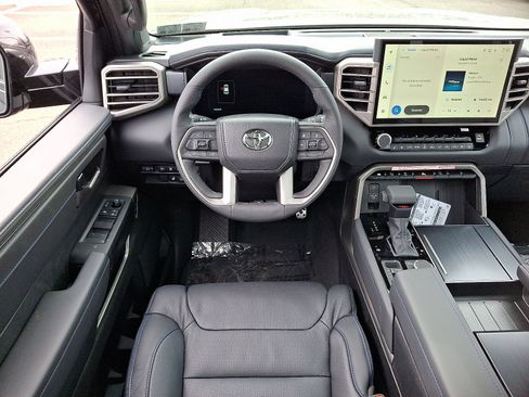 New 2026 Toyota Sequoia Platinum image 9