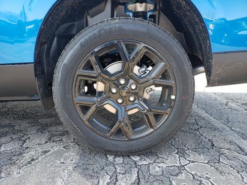 New 2026 Ford Maverick Lariat w/ Black Appearance Package image 12