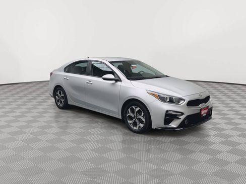Used 2019 Kia Forte LXS FWD image 23