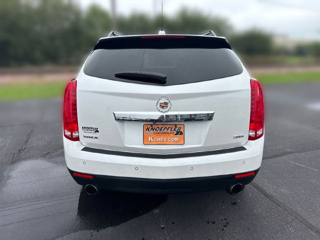 Used 2016 Cadillac SRX Luxury w/ Driver Awareness Package FWD image 4