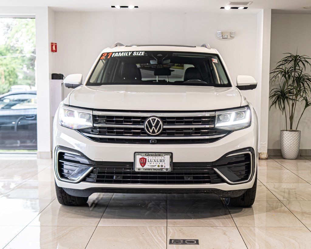 Used 2021 Volkswagen Atlas SEL Premium R-Line AWD/4WD image 2