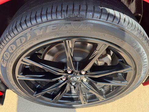 Used 2020 Toyota 86 RWD image 18