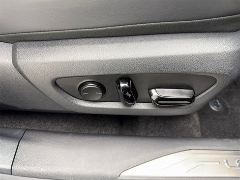 Used 2024 Lexus RX 350 Premium w/ Accessory Package (Z1) image 47