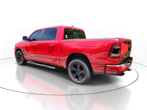 Used 2021 RAM 1500 Big Horn RWD image 4